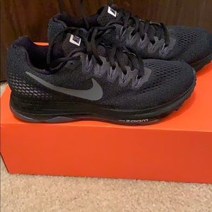 Women’s Nike Zoom All Out Low